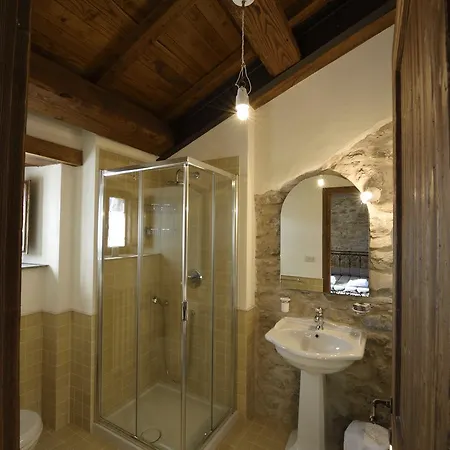 Borgotufi Albergo Diffuso Castel del Giudice Esterno foto
