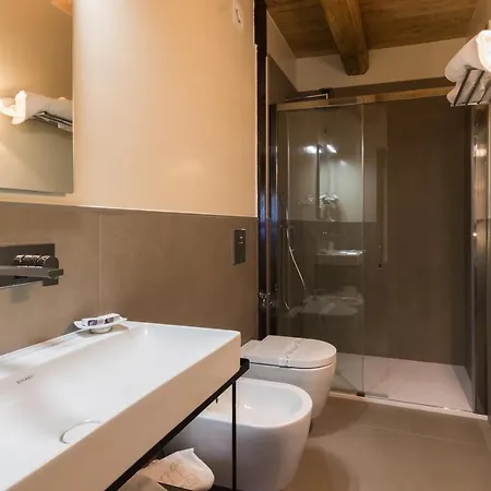 Borgotufi Albergo Diffuso Castel del Giudice Esterno foto