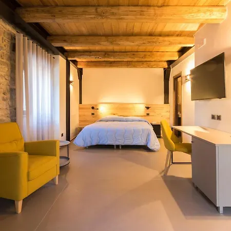 Borgotufi Albergo Diffuso Castel del Giudice Esterno foto