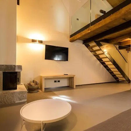 Borgotufi Albergo Diffuso Castel del Giudice Esterno foto